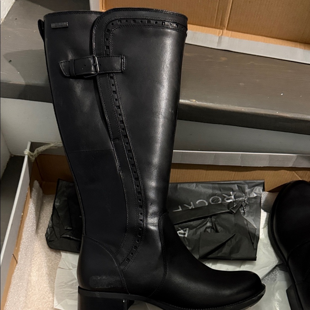 Rockport Elegant Black Tall Boots - Picture 7 of 7